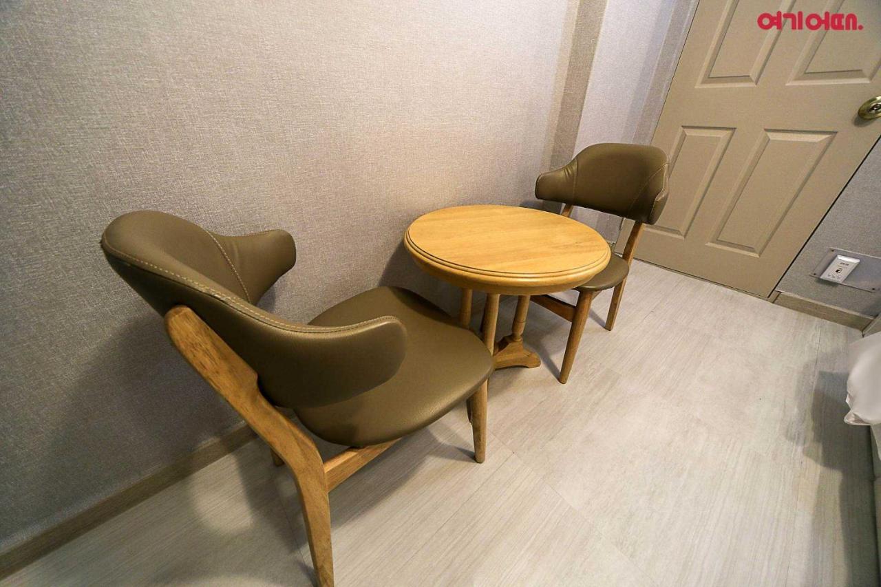 Goodstay Grand Motel Чхунчхон Экстерьер фото