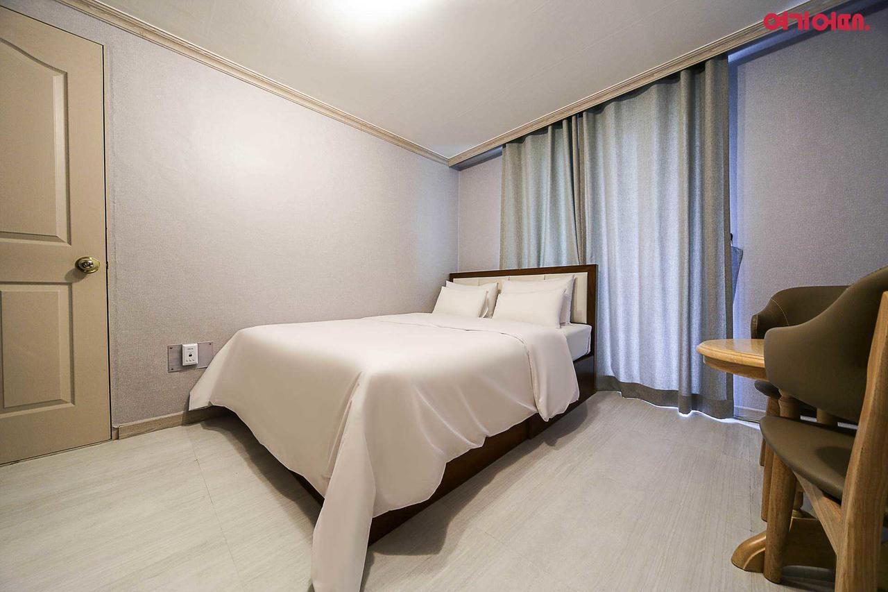 Goodstay Grand Motel Чхунчхон Экстерьер фото