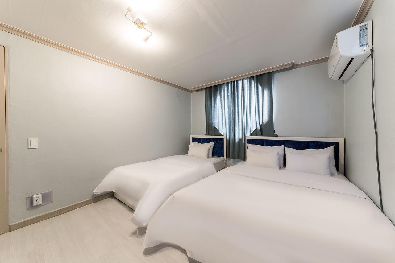 Goodstay Grand Motel Чхунчхон Экстерьер фото