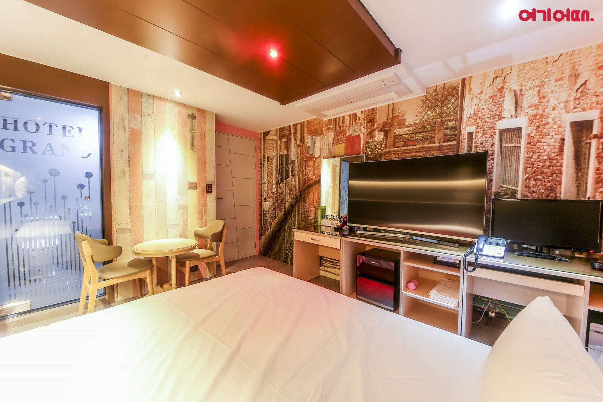Goodstay Grand Motel Чхунчхон Экстерьер фото